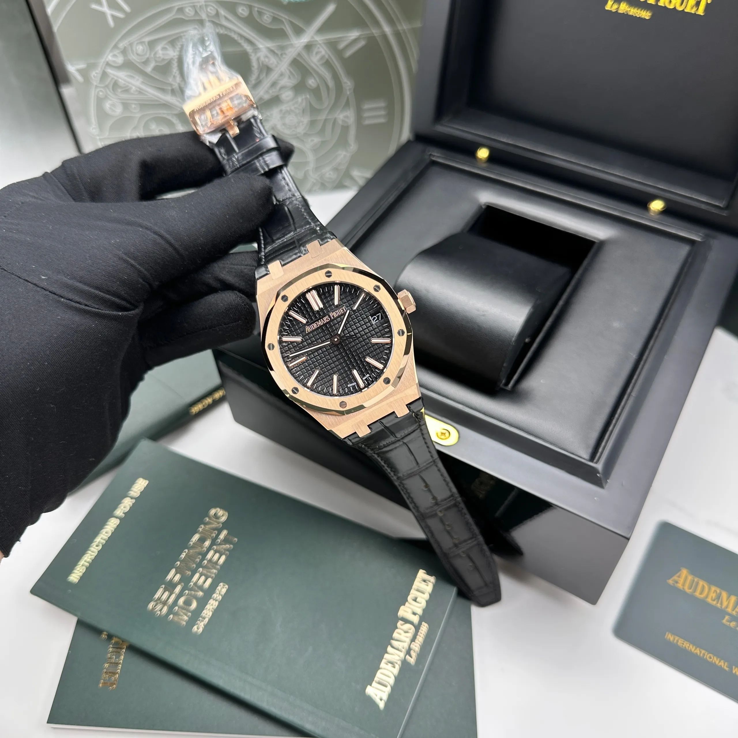 Audemars Piguet Royal Oak 15500R Swiss Watch 40mm