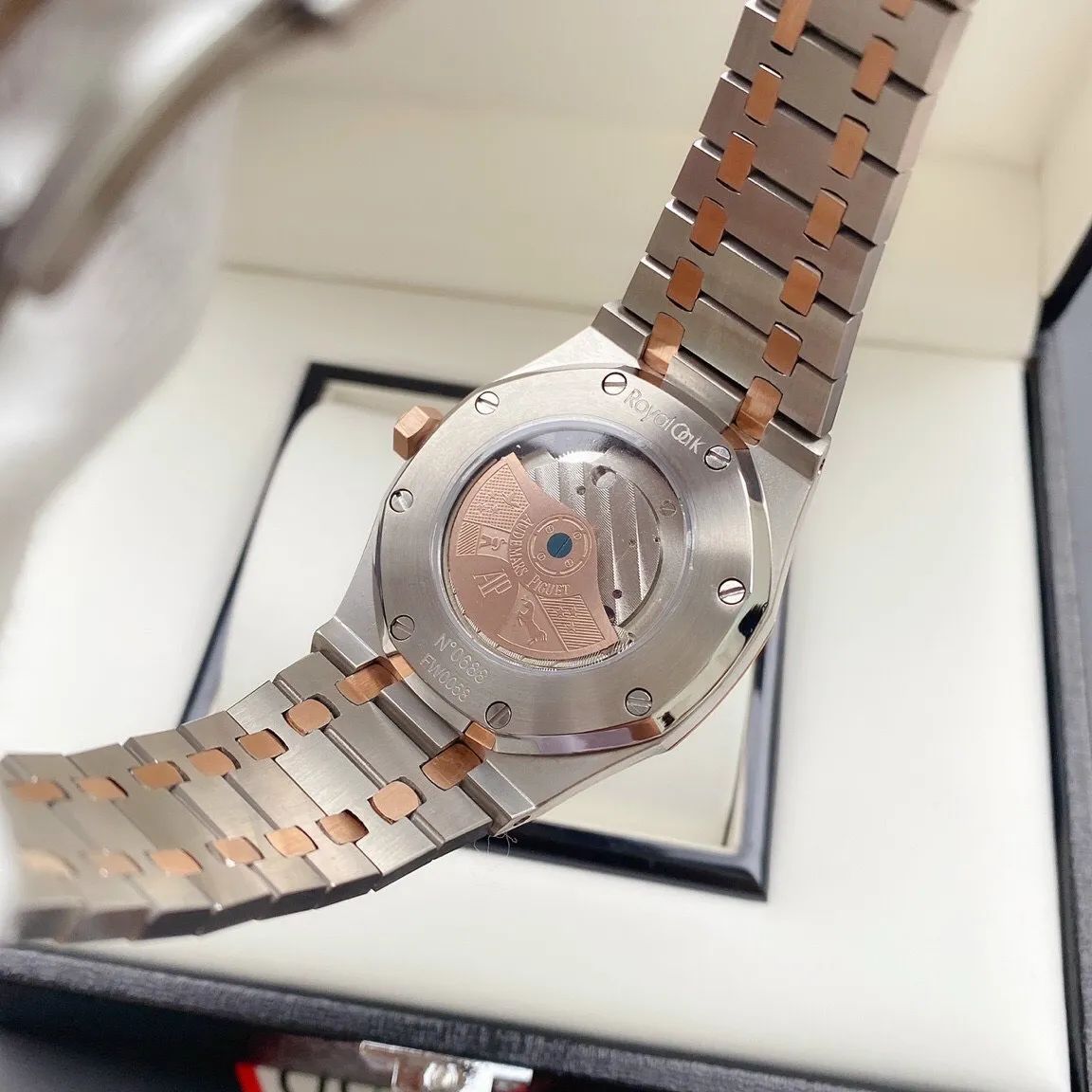 Audemars Piguet Royal Oak Watch With 3-Color Engine Dwatch